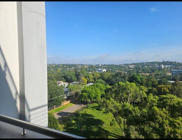 2 BEDROOM APARTMENT FOR SALE IN MENLYN